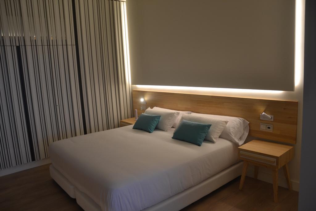 Hotel Brisamar Suites Coma-ruga Buitenkant foto